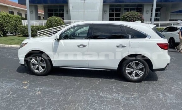 Buy Used Acura MDX White Car in Muscat in Masqat Buy Used Acura MDX White Car in Muscat in Masqat