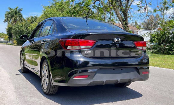 Buy Used Kia Rio Black Car in Muscat in Masqat Buy Used Kia Rio Black Car in Muscat in Masqat