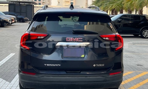 Buy Used GMC Terrain Blue Car in Muscat in Masqat Buy Used GMC Terrain Blue Car in Muscat in Masqat