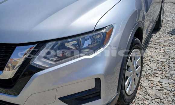 Buy Used Nissan Rogue Black Car in Saham in al-Batinah Buy Used Nissan Rogue Black Car in Saham in al-Batinah