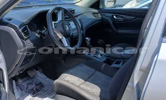 Buy Used Nissan Rogue Black Car in Saham in al-Batinah Buy Used Nissan Rogue Black Car in Saham in al-Batinah