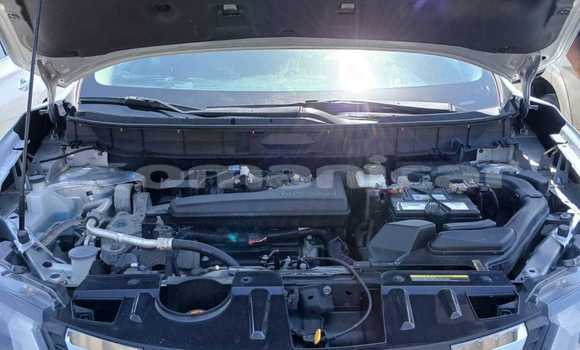 Buy Used Nissan Rogue Black Car in Saham in al-Batinah Buy Used Nissan Rogue Black Car in Saham in al-Batinah