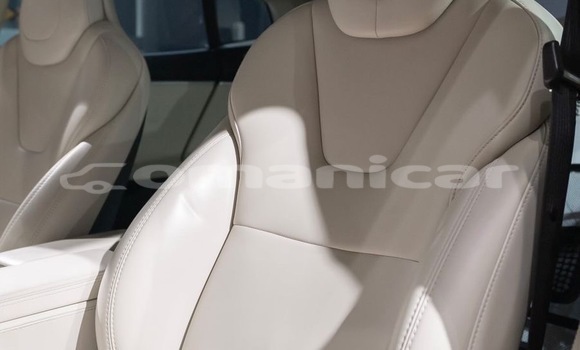 Buy Used Tesla Model S Red Car in Al khuwair in al-Batinah Buy Used Tesla Model S Red Car in Al khuwair in al-Batinah