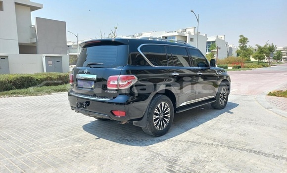 Buy Used Nissan Patrol Black Car in Muscat in Masqat Buy Used Nissan Patrol Black Car in Muscat in Masqat