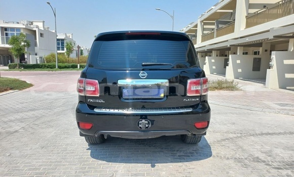 Buy Used Nissan Patrol Black Car in Muscat in Masqat Buy Used Nissan Patrol Black Car in Muscat in Masqat