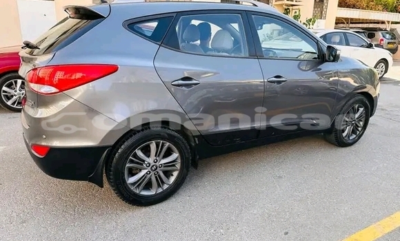 Buy Used Hyundai Tucson Other Car in as–Sib in Masqat Buy Used Hyundai Tucson Other Car in as–Sib in Masqat