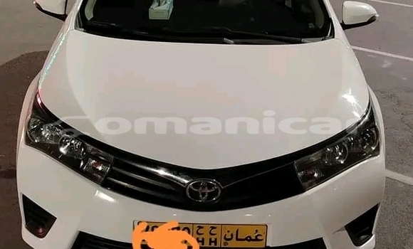 Buy Used Toyota Corolla White Car in Nizwa in ad-Dakhiliyah Buy Used Toyota Corolla White Car in Nizwa in ad-Dakhiliyah