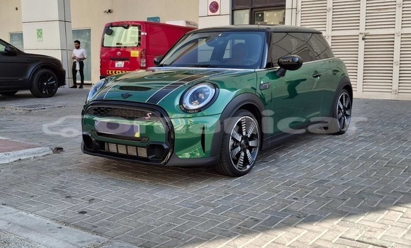 Buy Used MINI Cooper Green Car in Muscat in Masqat