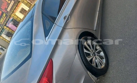 Buy Used Hyundai Sonata Other Car in Madinat Qabus in Masqat Buy Used Hyundai Sonata Other Car in Madinat Qabus in Masqat