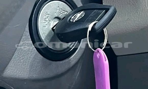 Buy Used Nissan Auster White Car in as–Suwayq in al-Batinah Buy Used Nissan Auster White Car in as–Suwayq in al-Batinah