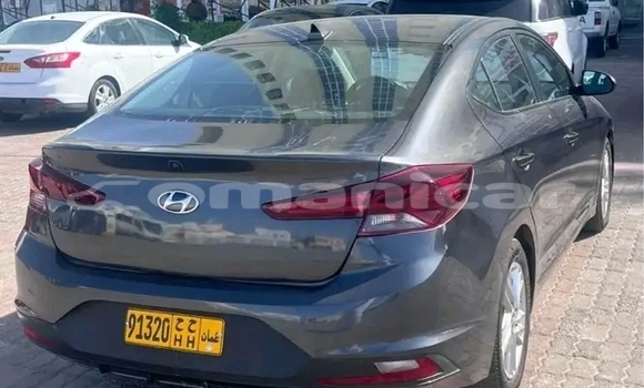 Buy Used Mercedes-Benz AMG GLC Black Car in as–Sib in Masqat Buy Used Mercedes-Benz AMG GLC Black Car in as–Sib in Masqat