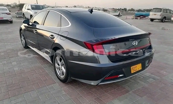 Buy Used Hyundai Sonata Black Car in as–Suwayq in al-Batinah Buy Used Hyundai Sonata Black Car in as–Suwayq in al-Batinah