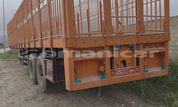 Buy Used Volvo F4 Other Truck in Salalah in Dhufar