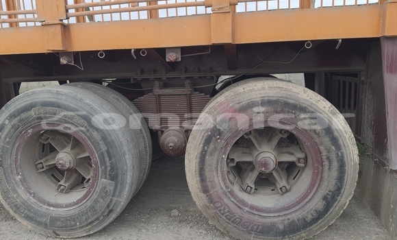 Buy Used Volvo F4 Other Truck in Salalah in Dhufar Buy Used Volvo F4 Other Truck in Salalah in Dhufar