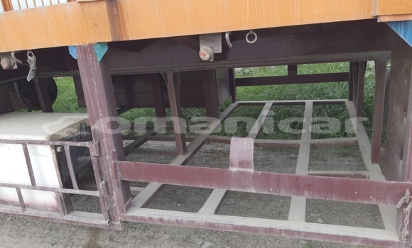 Buy Used Volvo F4 Other Truck in Salalah in Dhufar Buy Used Volvo F4 Other Truck in Salalah in Dhufar