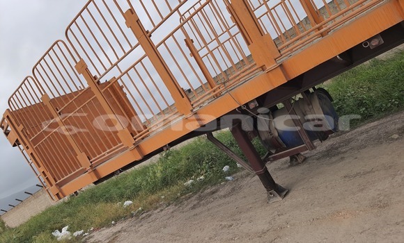 Buy Used Volvo F4 Other Truck in Salalah in Dhufar Buy Used Volvo F4 Other Truck in Salalah in Dhufar