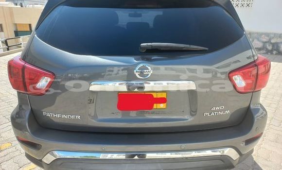 Buy Used Nissan Pathfinder Other Car in ar–Rustaq in al-Batinah Buy Used Nissan Pathfinder Other Car in ar–Rustaq in al-Batinah