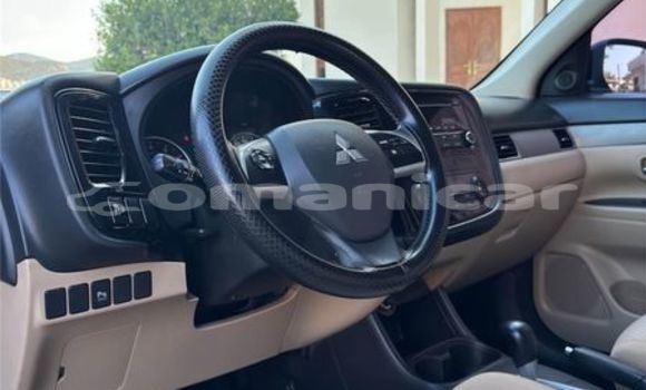 Buy Used Mitsubishi Outlander Other Car in ar–Rustaq in al-Batinah Buy Used Mitsubishi Outlander Other Car in ar–Rustaq in al-Batinah