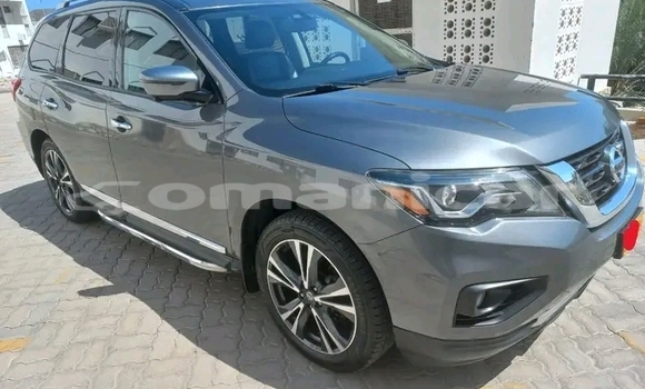 Buy Used Nissan Pathfinder Other Car in ar–Rustaq in al-Batinah Buy Used Nissan Pathfinder Other Car in ar–Rustaq in al-Batinah