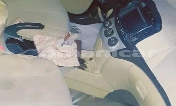 Buy Used Hyundai Elantra White Car in ar–Rustaq in al-Batinah Buy Used Hyundai Elantra White Car in ar–Rustaq in al-Batinah