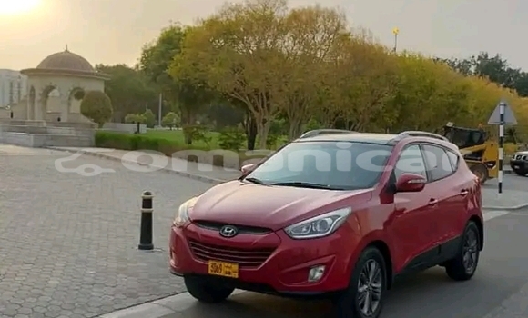 Buy Used Hyundai Tucson Red Car in ar–Rustaq in al-Batinah Buy Used Hyundai Tucson Red Car in ar–Rustaq in al-Batinah
