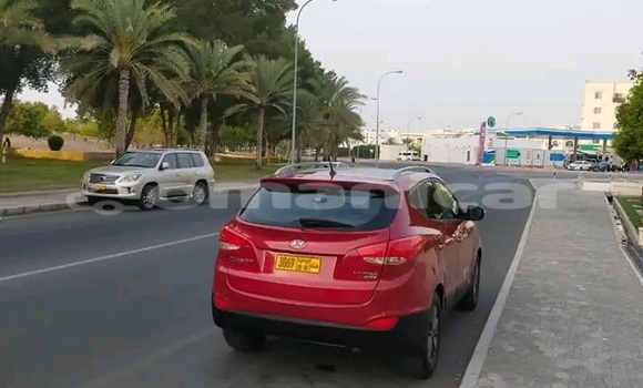 Buy Used Hyundai Tucson Red Car in ar–Rustaq in al-Batinah Buy Used Hyundai Tucson Red Car in ar–Rustaq in al-Batinah