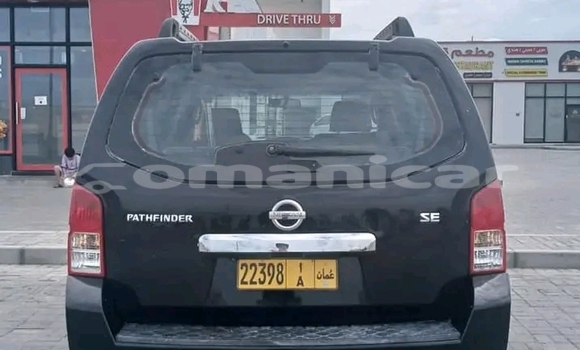 Buy Used Nissan Pathfinder Black Car in Nizwa in ad-Dakhiliyah Buy Used Nissan Pathfinder Black Car in Nizwa in ad-Dakhiliyah