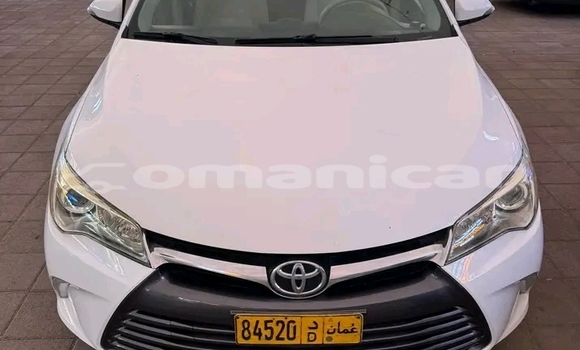 Buy Used Toyota Camry White Car in as–Sib in Masqat Buy Used Toyota Camry White Car in as–Sib in Masqat