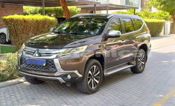 Buy Used Mitsubishi Montero Other Car in Muscat in Masqat Buy Used Mitsubishi Montero Other Car in Muscat in Masqat