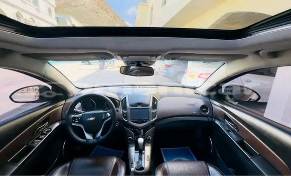 Buy Used Chevrolet Cruze Black Car in Al khuwair in al-Batinah Buy Used Chevrolet Cruze Black Car in Al khuwair in al-Batinah