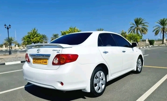 Buy Used Toyota Corolla White Car in Matrah in Masqat Buy Used Toyota Corolla White Car in Matrah in Masqat