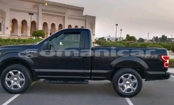 Buy Used Toyota RAV4 Black Car in Nizwa in ad-Dakhiliyah Buy Used Toyota RAV4 Black Car in Nizwa in ad-Dakhiliyah