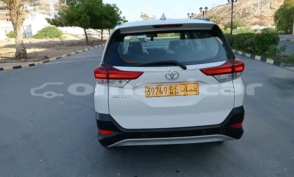 Buy Used Toyota Rush White Car in ar–Rustaq in al-Batinah Buy Used Toyota Rush White Car in ar–Rustaq in al-Batinah