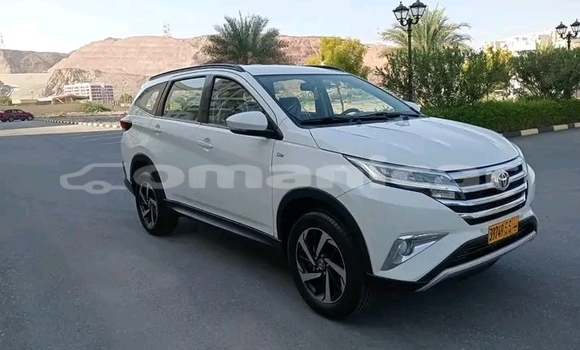 Buy Used Toyota Rush White Car in ar–Rustaq in al-Batinah Buy Used Toyota Rush White Car in ar–Rustaq in al-Batinah