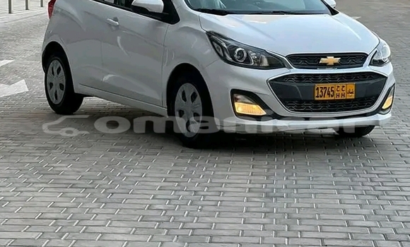 Buy Used Chevrolet Spark White Car in al–Mudaybi in ash-Sharqiyah Buy Used Chevrolet Spark White Car in al–Mudaybi in ash-Sharqiyah