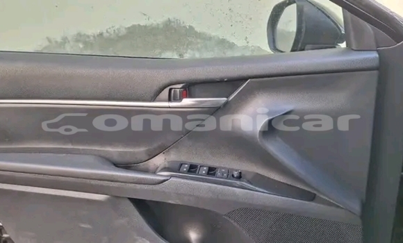 Buy Used Toyota Camry Black Car in Qurm in Masqat Buy Used Toyota Camry Black Car in Qurm in Masqat