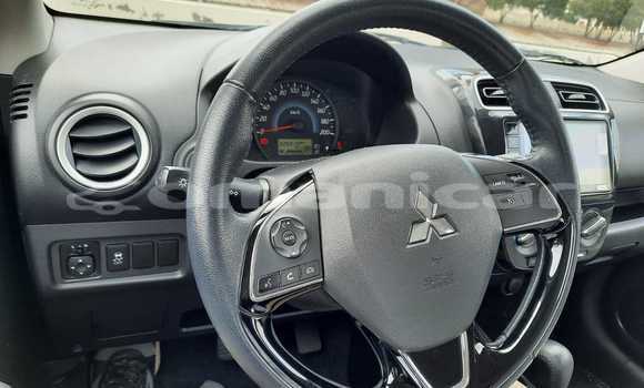 Buy Used Mitsubishi Attrage Silver Car in Muscat in Masqat Buy Used Mitsubishi Attrage Silver Car in Muscat in Masqat