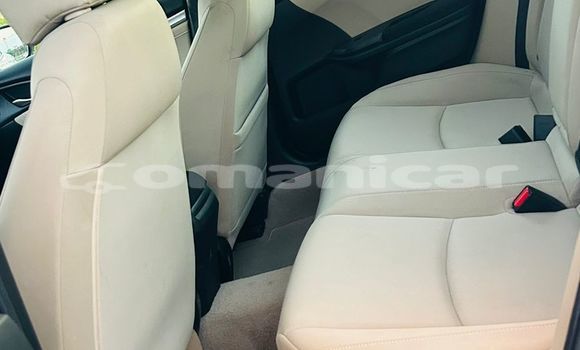 Buy Used Honda Civic White Car in Muscat in Masqat Buy Used Honda Civic White Car in Muscat in Masqat
