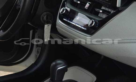 Buy Used Toyota Corolla White Car in Muscat in Masqat Buy Used Toyota Corolla White Car in Muscat in Masqat