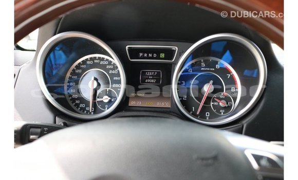 Buy Import Mercedes-Benz 190 White Car in Import - Dubai in Dhufar