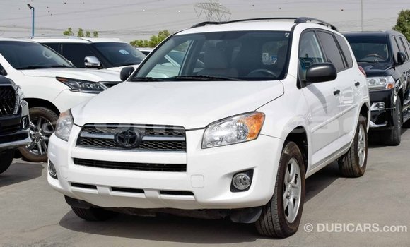 Buy Import Toyota 4Runner White Car in Import - Dubai in Dhufar Buy Import Toyota 4Runner White Car in Import - Dubai in Dhufar