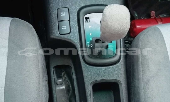 Buy Used Toyota Hilux White Car in Muscat in Masqat Buy Used Toyota Hilux White Car in Muscat in Masqat