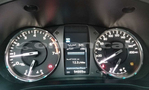 Buy Used Toyota Hilux White Car in Muscat in Masqat Buy Used Toyota Hilux White Car in Muscat in Masqat