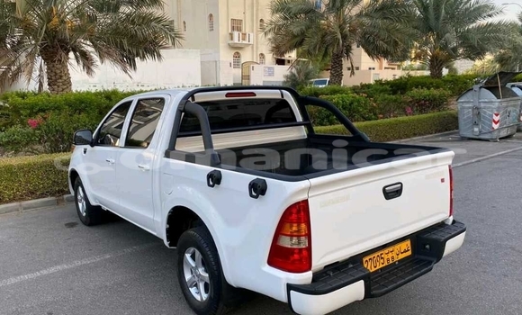 Buy Used Foton Tunland White Car in Muscat in Masqat Buy Used Foton Tunland White Car in Muscat in Masqat