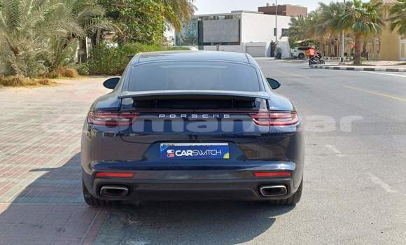 Buy Used Porsche Panamera Blue Car in Muscat in Masqat Buy Used Porsche Panamera Blue Car in Muscat in Masqat