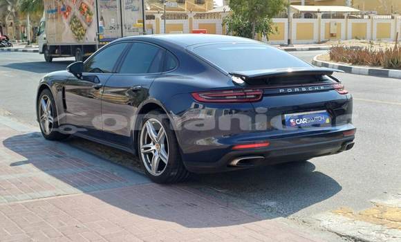 Buy Used Porsche Panamera Blue Car in Muscat in Masqat Buy Used Porsche Panamera Blue Car in Muscat in Masqat