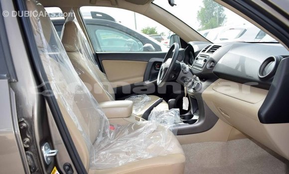 Buy Import Toyota 4Runner Other Car in Import - Dubai in Dhufar Buy Import Toyota 4Runner Other Car in Import - Dubai in Dhufar