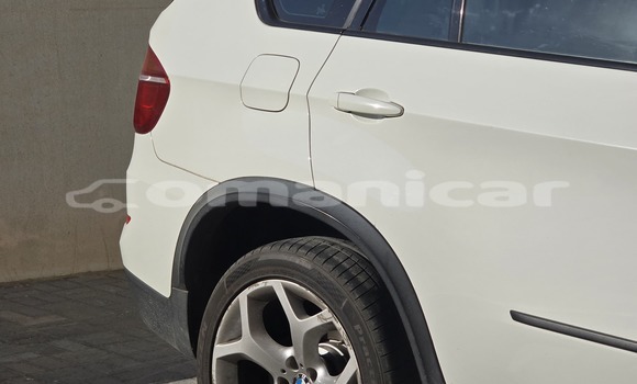 Buy Used BMW X5 White Car in Al khuwair in al-Batinah Buy Used BMW X5 White Car in Al khuwair in al-Batinah