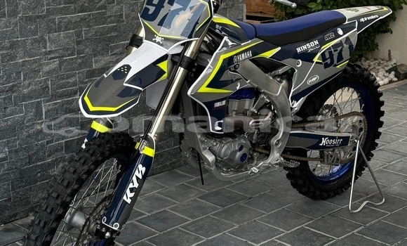 Buy Used Yamaha YZ450F Blue Bike in Muscat in Masqat Buy Used Yamaha YZ450F Blue Bike in Muscat in Masqat