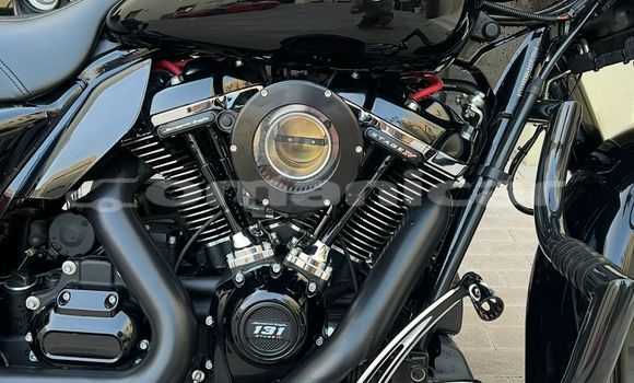 Buy Used Harley Davidson Road King Black Bike in Muscat in Masqat
